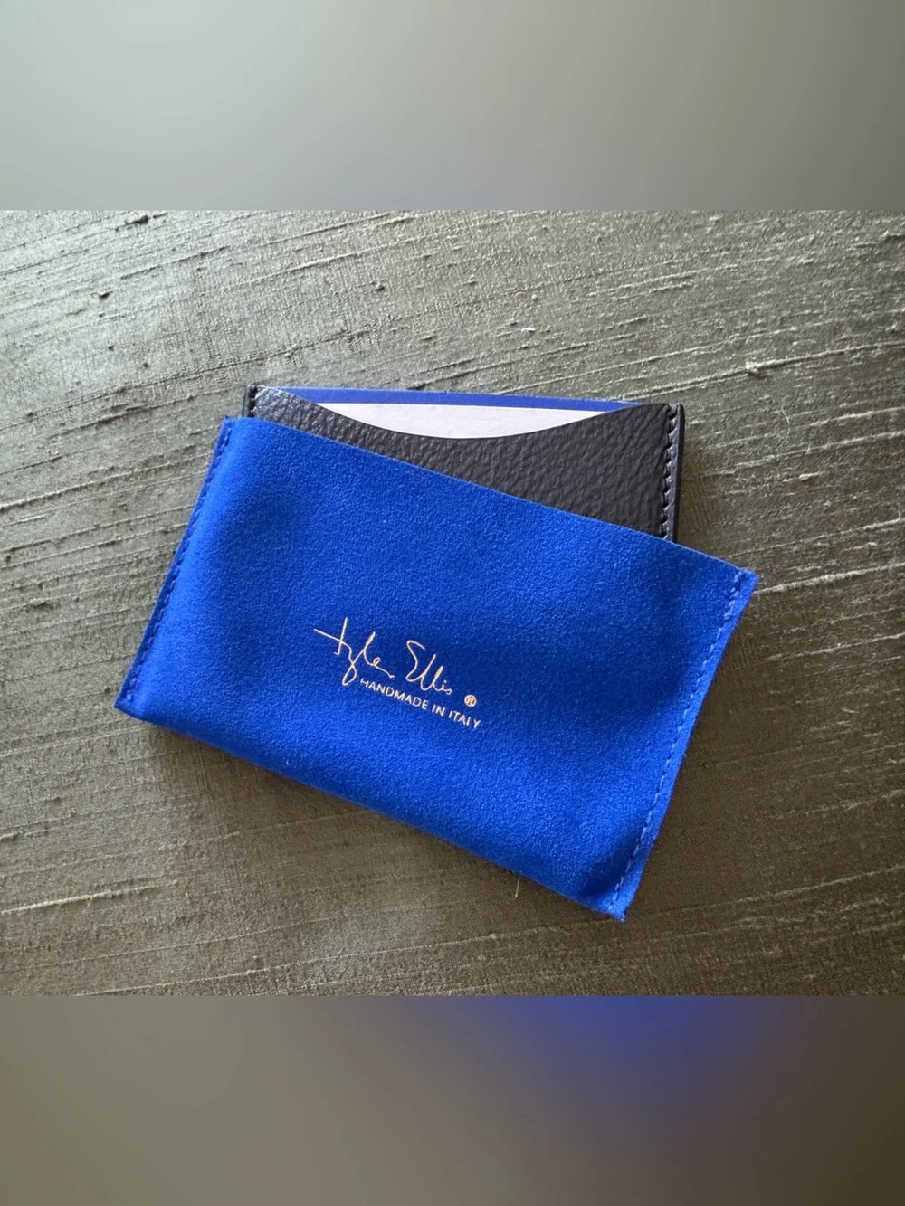 Tyler Ellis Wynn Card Holder – Raven Pebbled Leather | Handmade in Italy